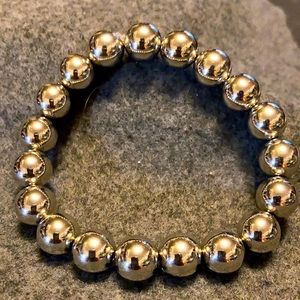 Silver unisex bracelet